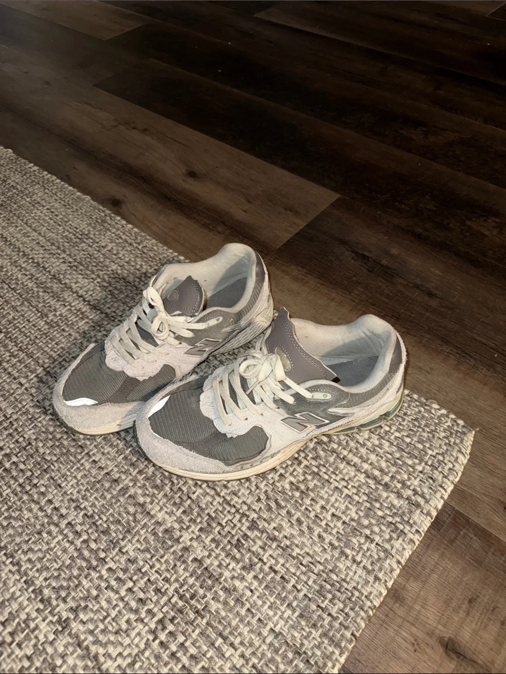 Men’s 2002r new balances